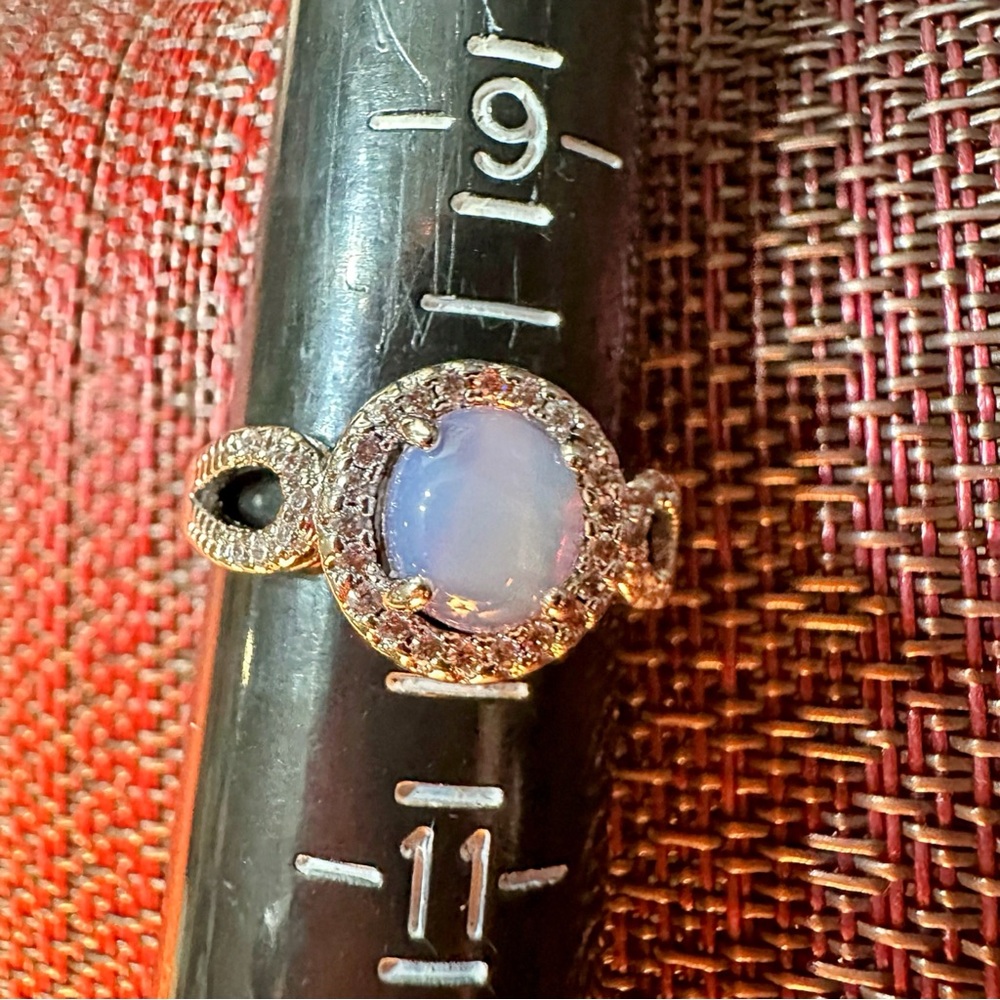 Fragrant Jewels Silver Ring with Opalescent Center